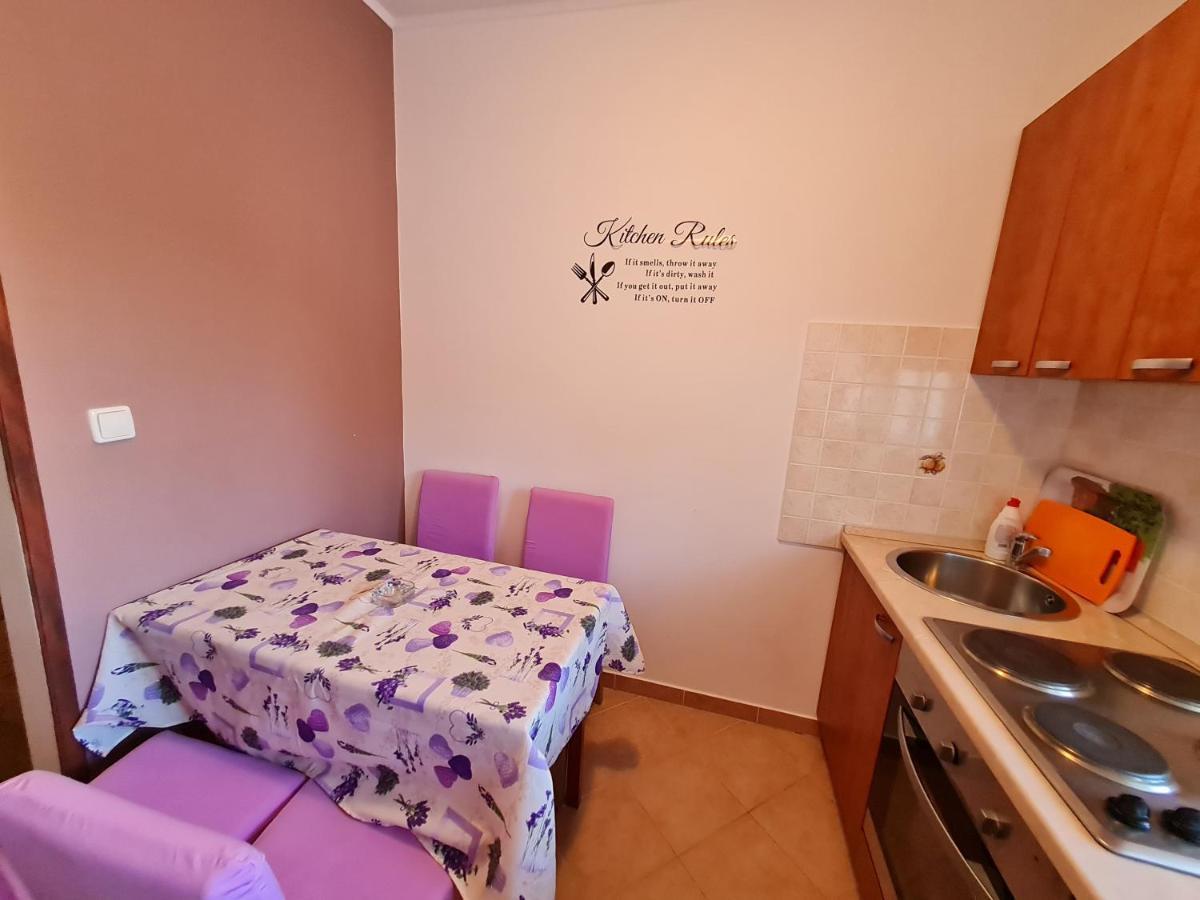 Apartments Nada Mundanije Luaran gambar
