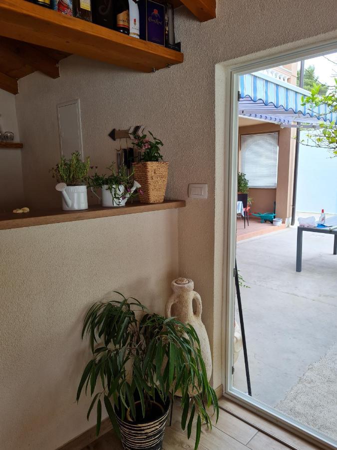Apartments Nada Mundanije Luaran gambar